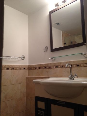 7441 Wayne Avenue 2O, Miami Beach, FL 33141