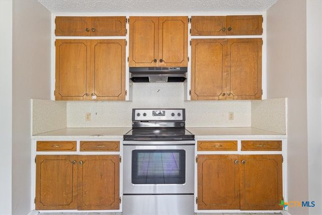 1018 S 11th Street, Temple, TX 76504