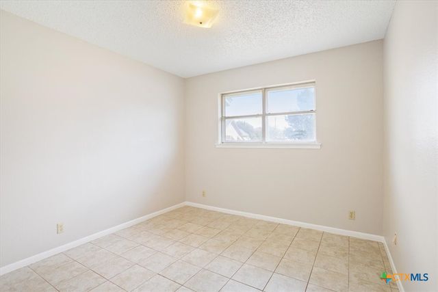 1018 S 11th Street, Temple, TX 76504