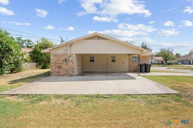 1018 S 11th Street, Temple, TX 76504