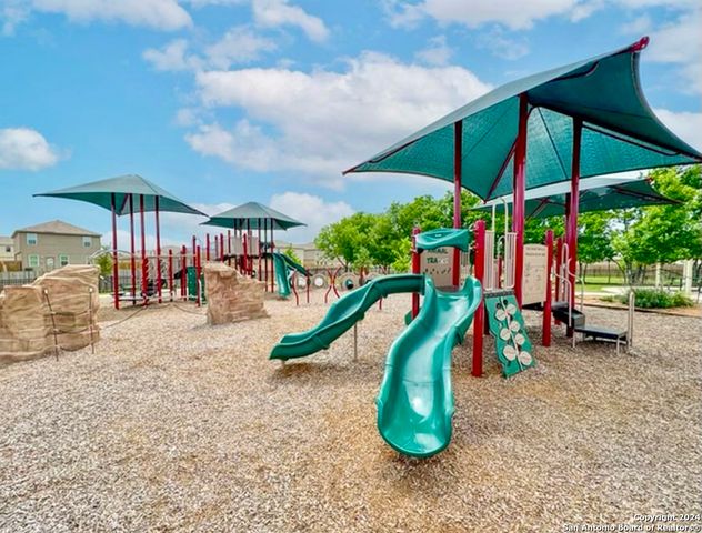 4016 NORTHAVEN TRL, New Braunfels, TX 78132