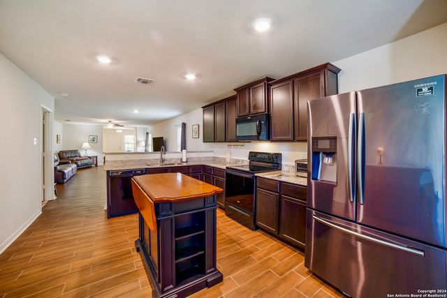 4016 NORTHAVEN TRL, New Braunfels, TX 78132