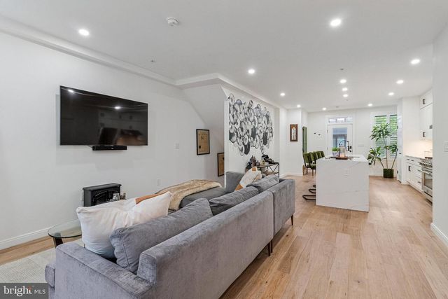 1440 OAK ST NW #1, Washington, DC 20010