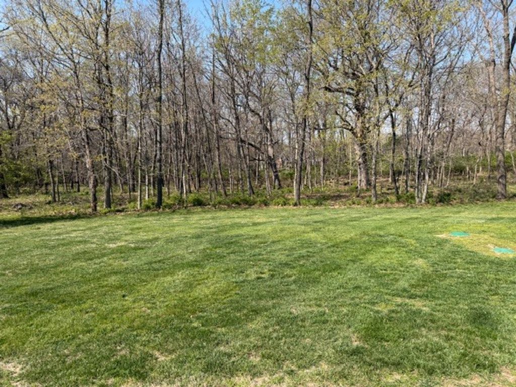 Image 49 of property listing at 3550 Bishop Road, Mt Vernon, IL 62864
