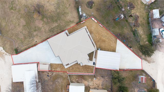 241 E Circle Drive, Coleman, TX 76834