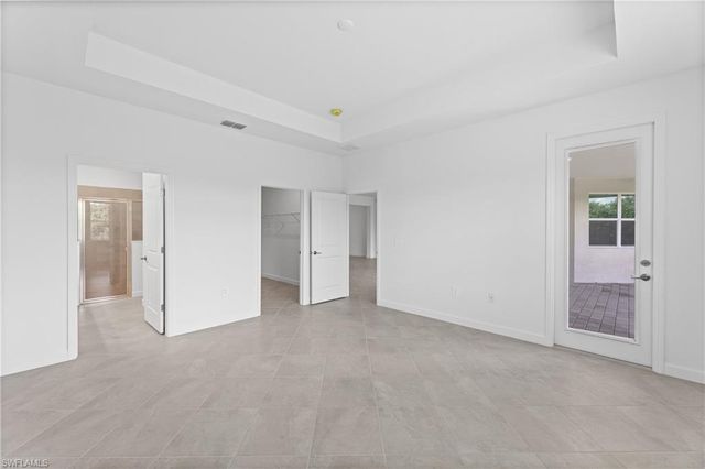 1611 Double Eagle TRL, Naples, FL 34120
