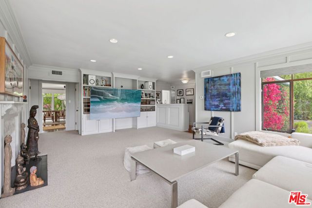 672 Amalfi Drive, Pacific Palisades (los Angeles), CA 90272