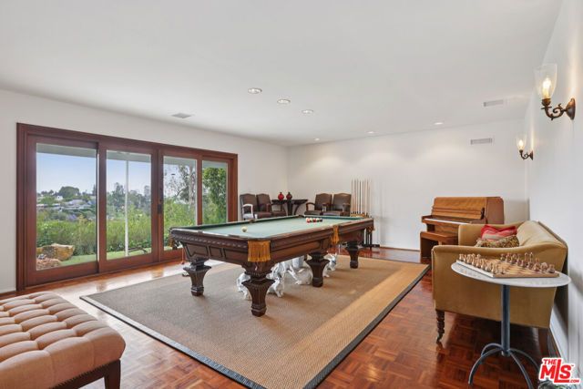 672 Amalfi Drive, Pacific Palisades (los Angeles), CA 90272