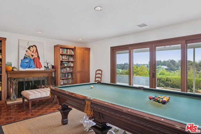 672 Amalfi Drive, Pacific Palisades (los Angeles), CA 90272