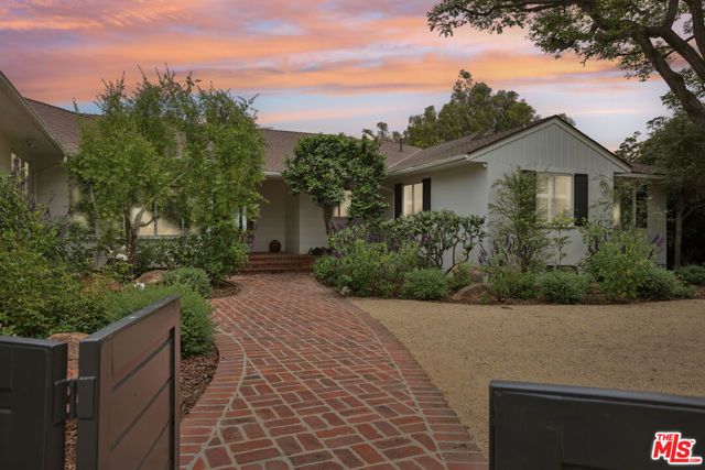 672 Amalfi Drive, Pacific Palisades (los Angeles), CA 90272