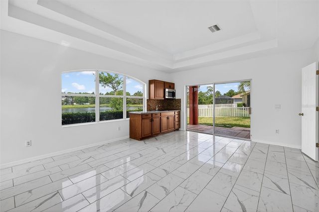 20114 TAMIAMI AVENUE, Tampa, FL 33647