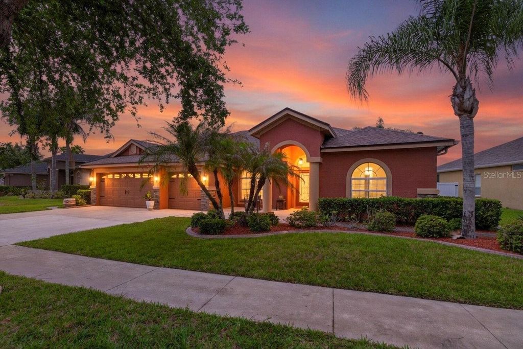 20114 TAMIAMI AVENUE, Tampa, FL 33647