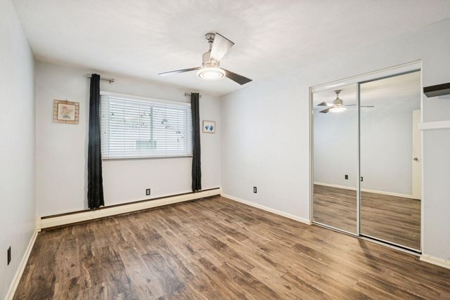 3237 15th Avenue S 21, Minneapolis, MN 55407