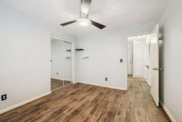 3237 15th Avenue S 21, Minneapolis, MN 55407