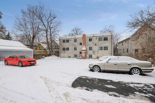 3237 15th Avenue S 21, Minneapolis, MN 55407