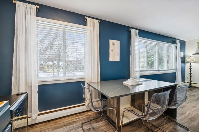 3237 15th Avenue S 21, Minneapolis, MN 55407