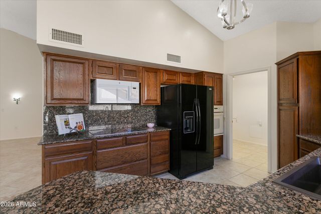 13917 W Summerstar Drive, Sun City West, AZ 85375