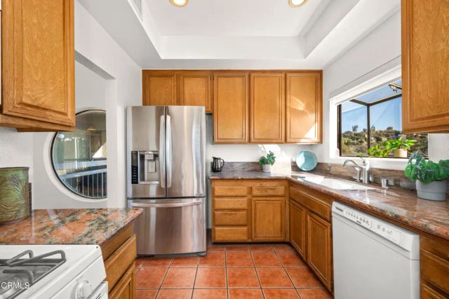 868 Temple Terrace, Los Angeles, CA 90042