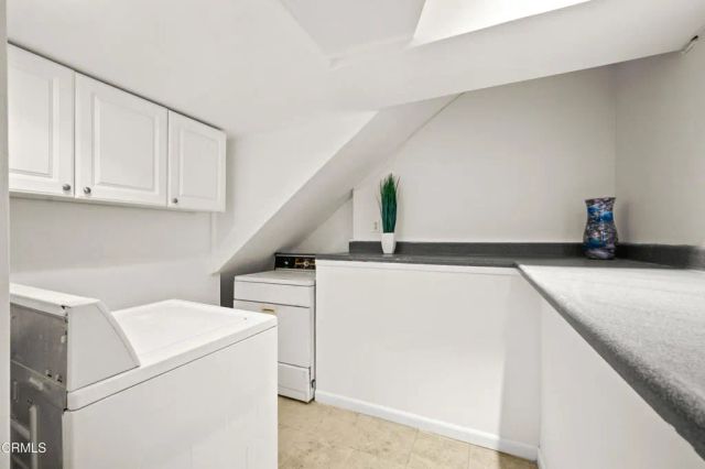 868 Temple Terrace, Los Angeles, CA 90042