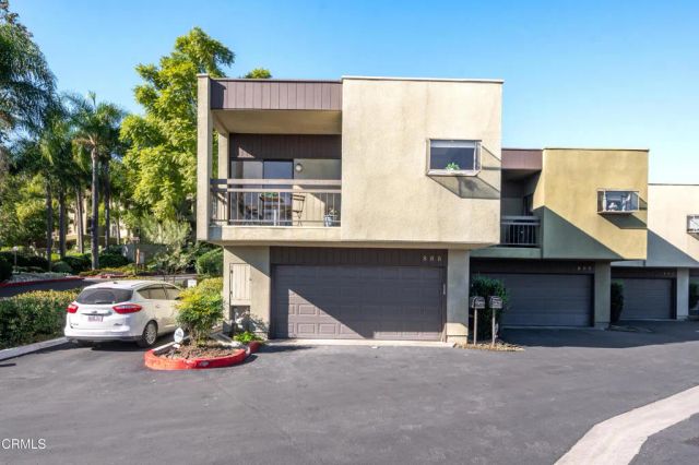 868 Temple Terrace, Los Angeles, CA 90042