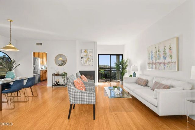 868 Temple Terrace, Los Angeles, CA 90042