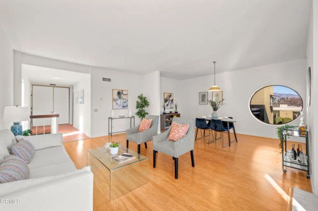 868 Temple Terrace, Los Angeles, CA 90042