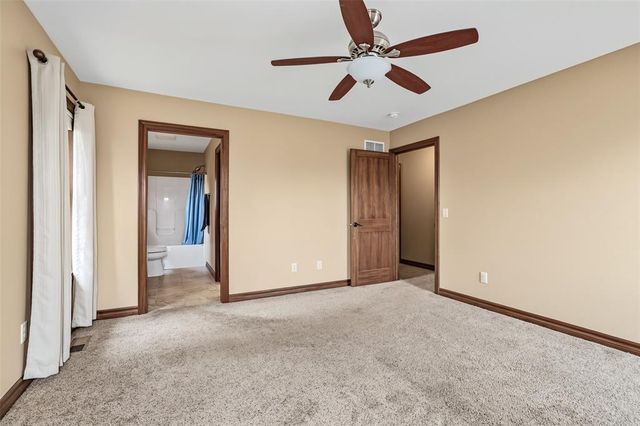 1300 Whistling Straits Court, Altoona, WI 54720