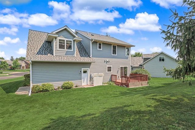 1300 Whistling Straits Court, Altoona, WI 54720