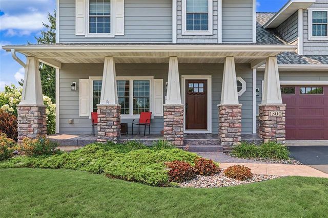 1300 Whistling Straits Court, Altoona, WI 54720