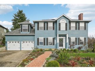 11989 Se SOVEREIGN Dr, Happy Valley, OR 97086