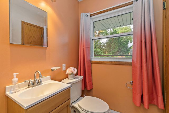 211 E Ottawa Street, Sycamore, IL 60178