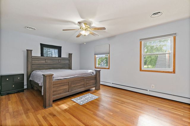 211 E Ottawa Street, Sycamore, IL 60178