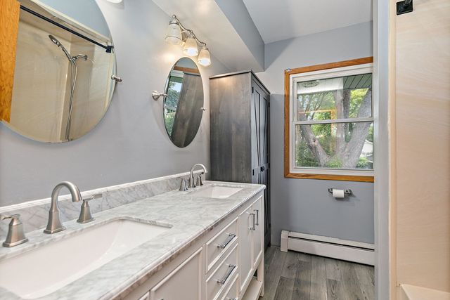 211 E Ottawa Street, Sycamore, IL 60178