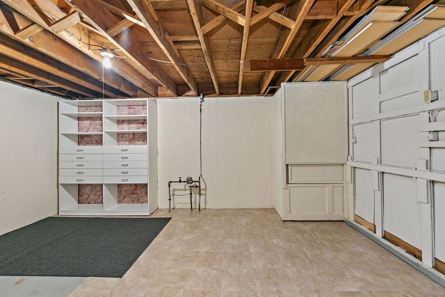 211 E Ottawa Street, Sycamore, IL 60178