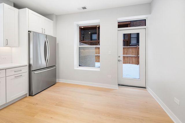 4637 N Ashland Avenue 103, Chicago, IL 60640