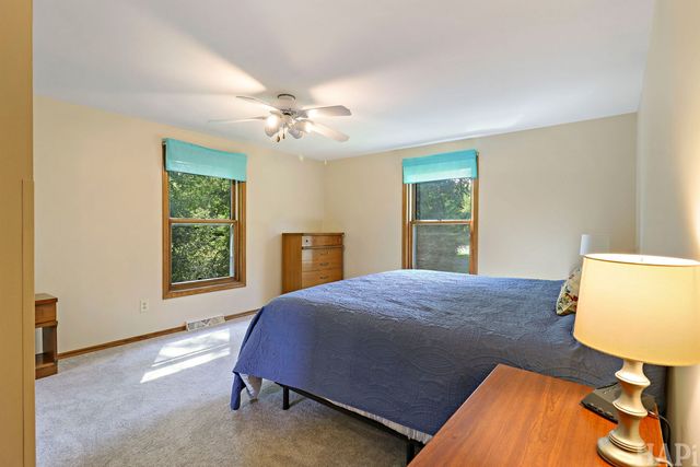1375 Dunns Court, Fox Lake, IL 60020