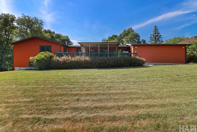 1375 Dunns Court, Fox Lake, IL 60020