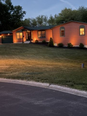 1375 Dunns Court, Fox Lake, IL 60020