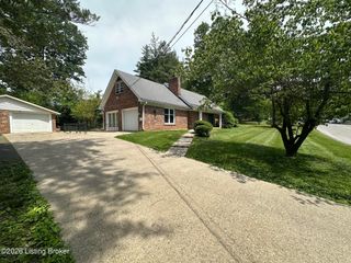 634 Cherry Wood Dr, Elizabethtown, KY 42701
