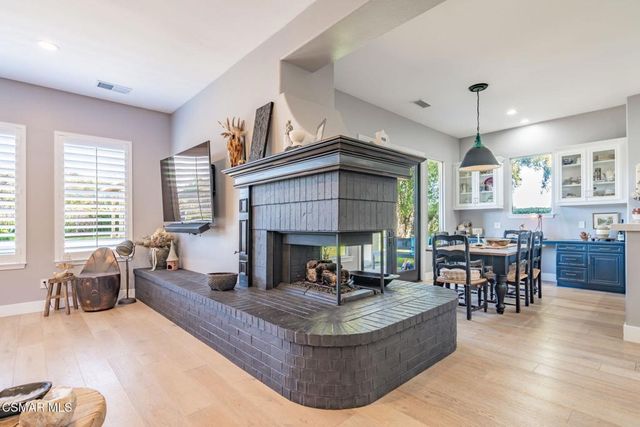 5445 Via Nicola, Newbury Park, CA 91320