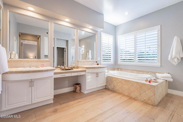 5445 Via Nicola, Newbury Park, CA 91320