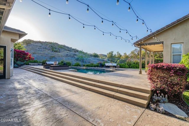 5445 Via Nicola, Newbury Park, CA 91320