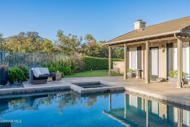5445 Via Nicola, Newbury Park, CA 91320
