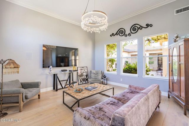 5445 Via Nicola, Newbury Park, CA 91320