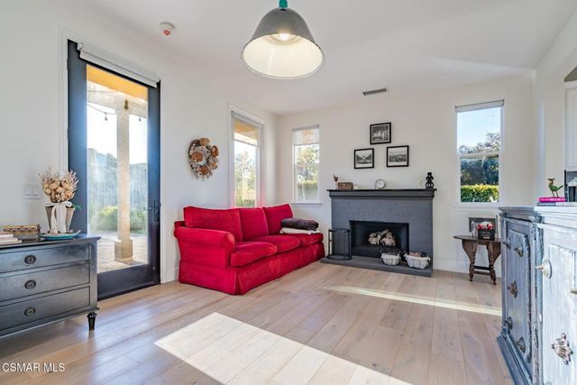 5445 Via Nicola, Newbury Park, CA 91320