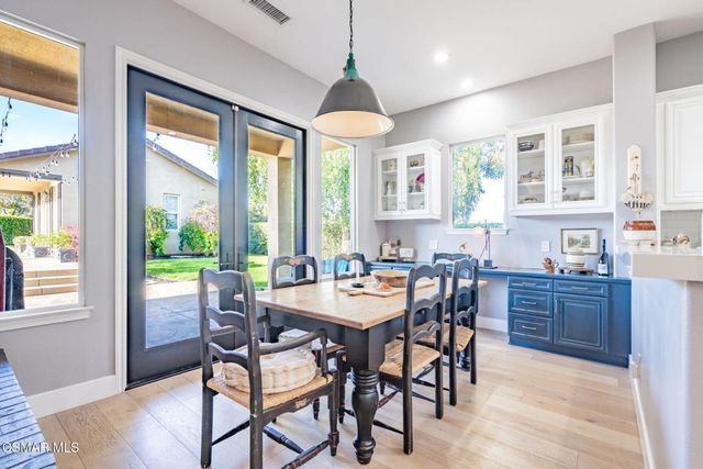 5445 Via Nicola, Newbury Park, CA 91320