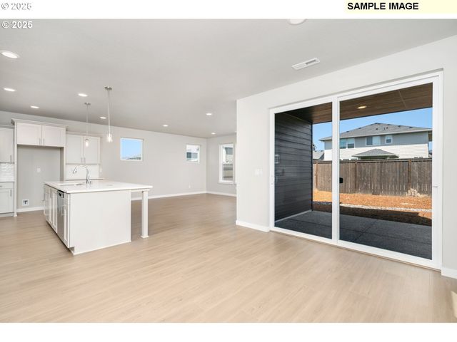 9047 S 2ND Ln 123, Ridgefield, WA 98642