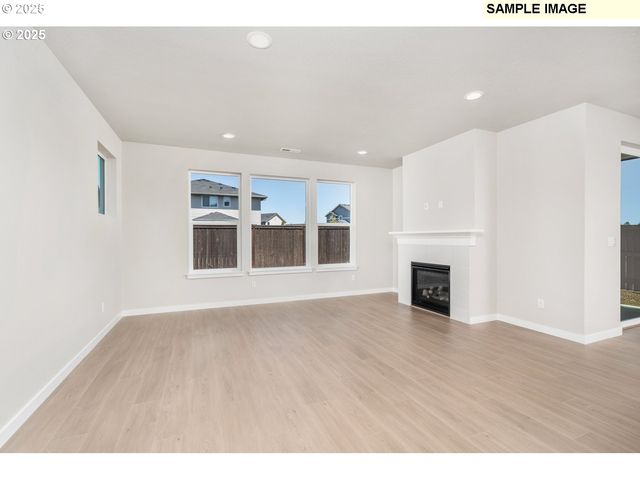 9047 S 2ND Ln 123, Ridgefield, WA 98642