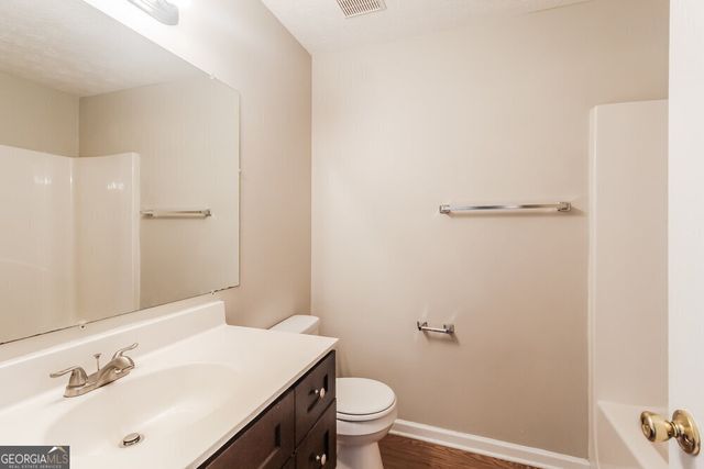 3110 Cooper Woods Drive, Loganville, GA 30052