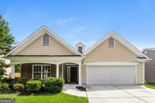 3110 Cooper Woods Drive, Loganville, GA 30052